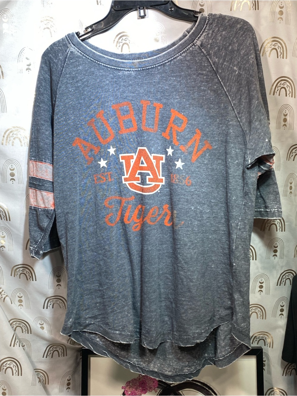 Pressbox Auburn Tigers Washed Blue & Orange Raglan Sweatshirt